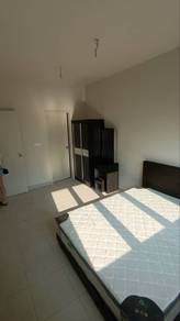 Condominium For Rent in Residensi Max