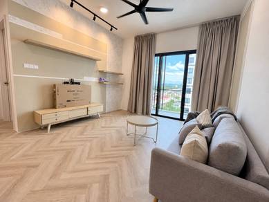 Service Residence For Sale in Upton