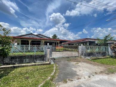 Bungalow House For Sale in Taiping,PRK