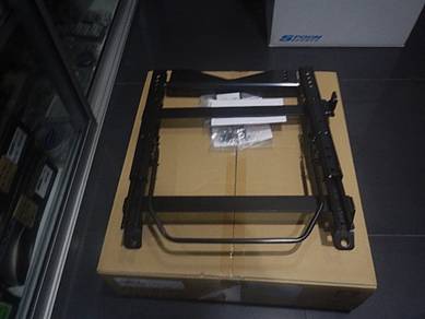 Bride Type FO RH Full Bucket Seat Rail FK8 Type R