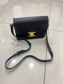 Square crossbody bag