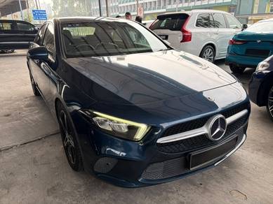 Mercedes Benz A200 200 PROGRESSIVE LINE in Johor Bahru, JHR