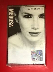 EURYTHMICS ANNIE LENNOX - MEDUSA CASSETTE Kaset