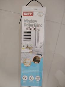 Window Roller Blind (Silver)