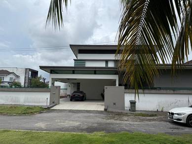 Semi-Detached House For Sale in Kuching,SWK
