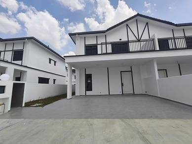 Cluster House For Sale in Tebrau,JHR
