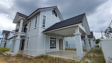 Bungalow House For Sale in Ayer Keroh,MLK