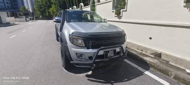 Ford Ranger XLT (HI RIDER) in Tanjung Bungah, PNG