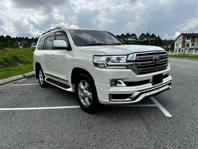 Toyota Land Cruiser 46 AXG V8 in Ayer Hitam, JHR