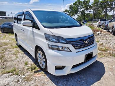 2010 Toyota Vellfire Z