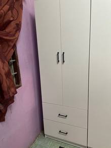 almari baju