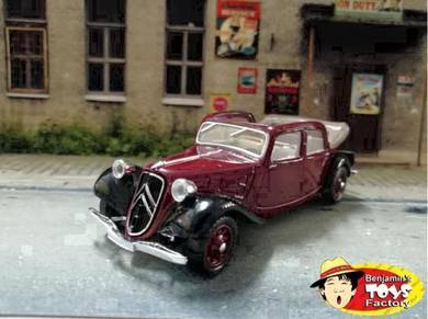 1:43 Citroen 11B Decouvrable 1938 scale model