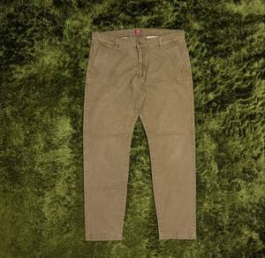 Levi’s Chinos sz 36…