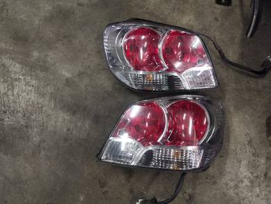 Airtrek cu2w 03 rear tail light