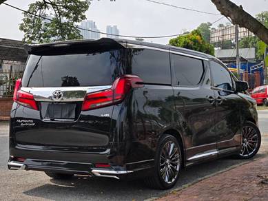 Toyota Alphard EXECUTIVE LOUNGE in Serdang, KUL
