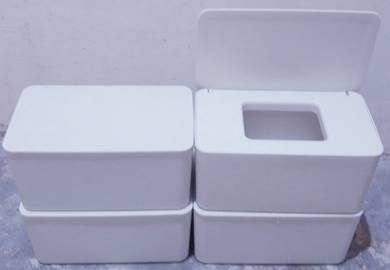 Tissue box