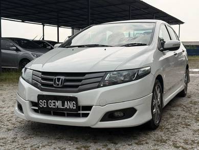 Honda City E in Sungai Buloh, SGR