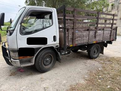 Lori Mitsubishi Fuso 1 Tan Lorry Boon