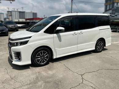 2014 Toyota Voxy ZS