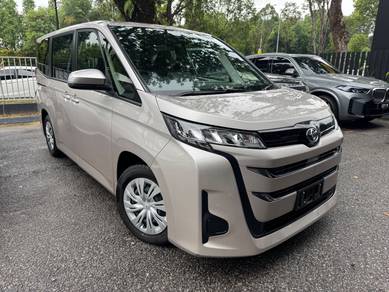 2022 Toyota Noah X