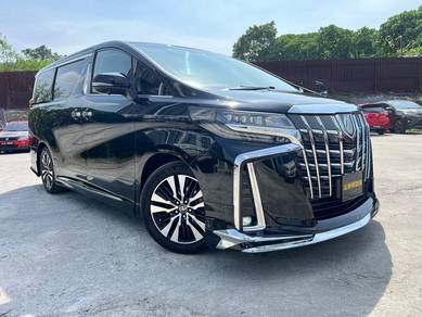 Toyota Alphard SC in Salak Selatan, KUL