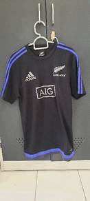 adidas all blacks