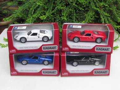 Kinsmart Diecast Car 1966 Ford GT40 MKII Super Car