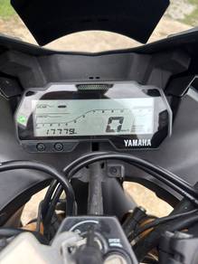 Yamaha R15