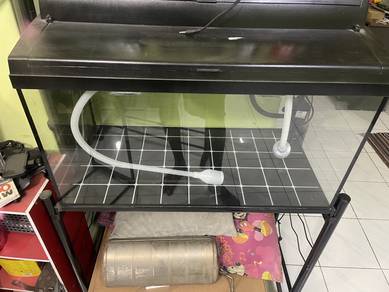 Fish Tank Aquarium Ikan 2.5 Feet