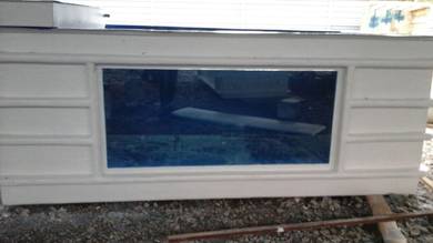 Fiberglass Fish tank / Top Filter ( offer )