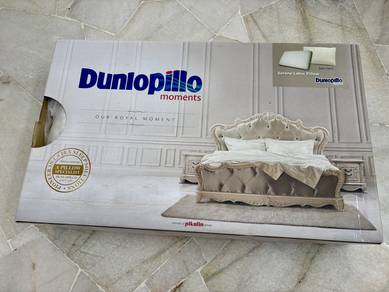 Dunlopillo Moments Serene Latex Pillow