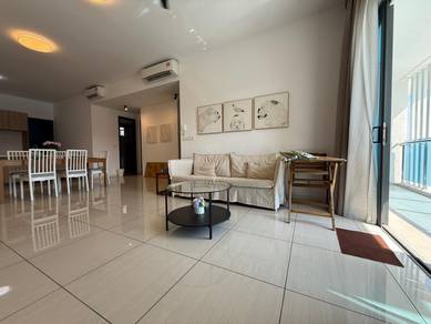 Condominium For Sale in Queens Residences Q1 @ Queens Waterfront