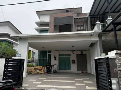 Semi-Detached House For Sale in Ipoh,PRK