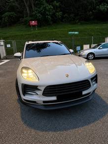 Porsche Macan  in Bayan Baru, PNG
