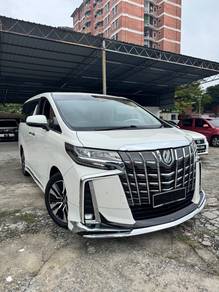 Toyota Alphard in Sungai Besi, KUL