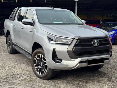 2021 Toyota Hilux V