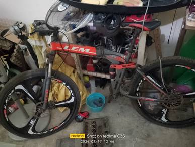 keadaan basikal masih ok cuma tayar pancut