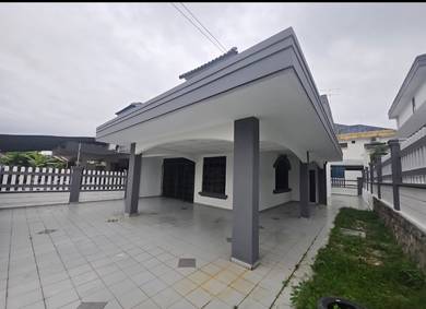 Semi-Detached House For Sale in Kluang,JHR