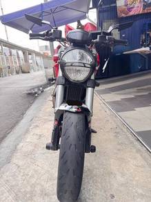 Ducati Monster 795