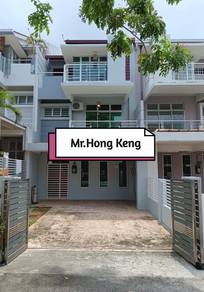 3-storey Terraced House For Sale in Sungai Ara,PNG