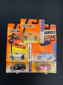 Matchbox Austin Mini Van Set