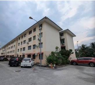 Room in Gombak, KUL