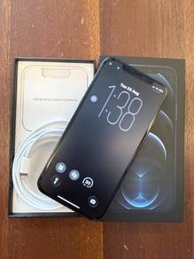 Apple iPhone 12 Pro 256 GB MAXIS SET 99% LIKE NEW