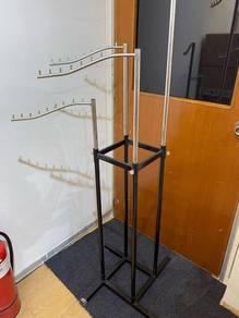 Steenless Steel Four Side Garment Hanging Stand