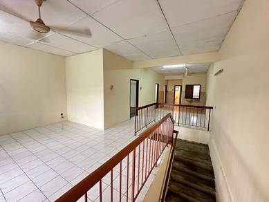 Townhouse For Sale in Rawang,SGR