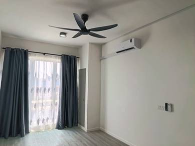 Condominium For Rent in Sanderling, Lakefront Cyberjaya