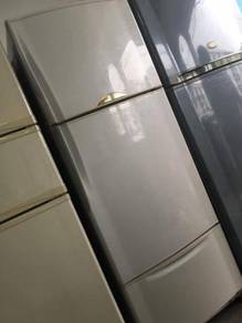 Sharp Fridge 3 doors Refrigerator Peti Sejuk Ais