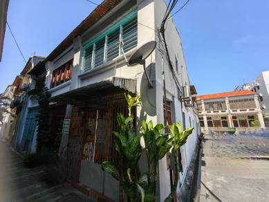 2-storey Terraced House For Sale in Georgetown,PNG
