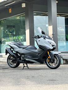 Yamaha TMAX