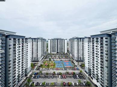 Apartment For Sale in Residensi Laguna Biru 2